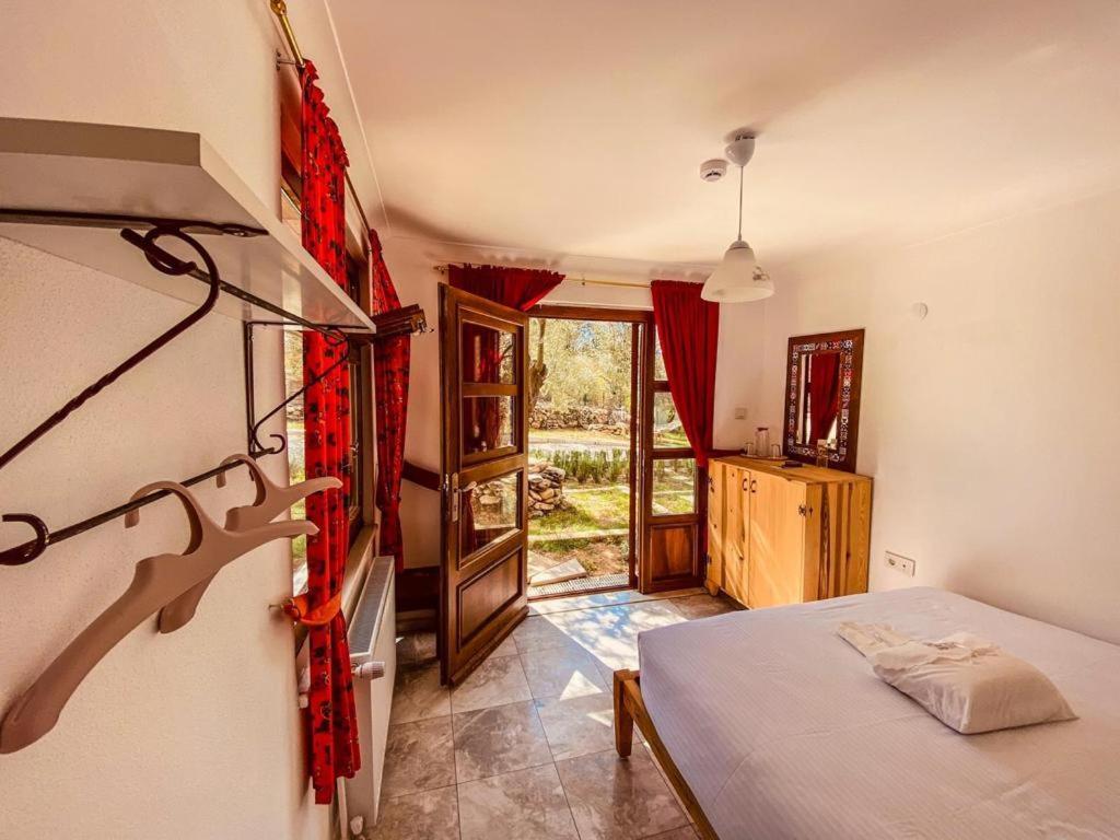 Yiva Kazdaglari Hotel Mehmetalani Exterior foto